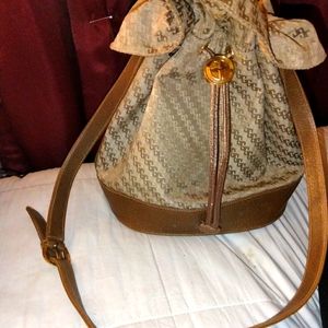 Rare vintage genuine Gucci handbag